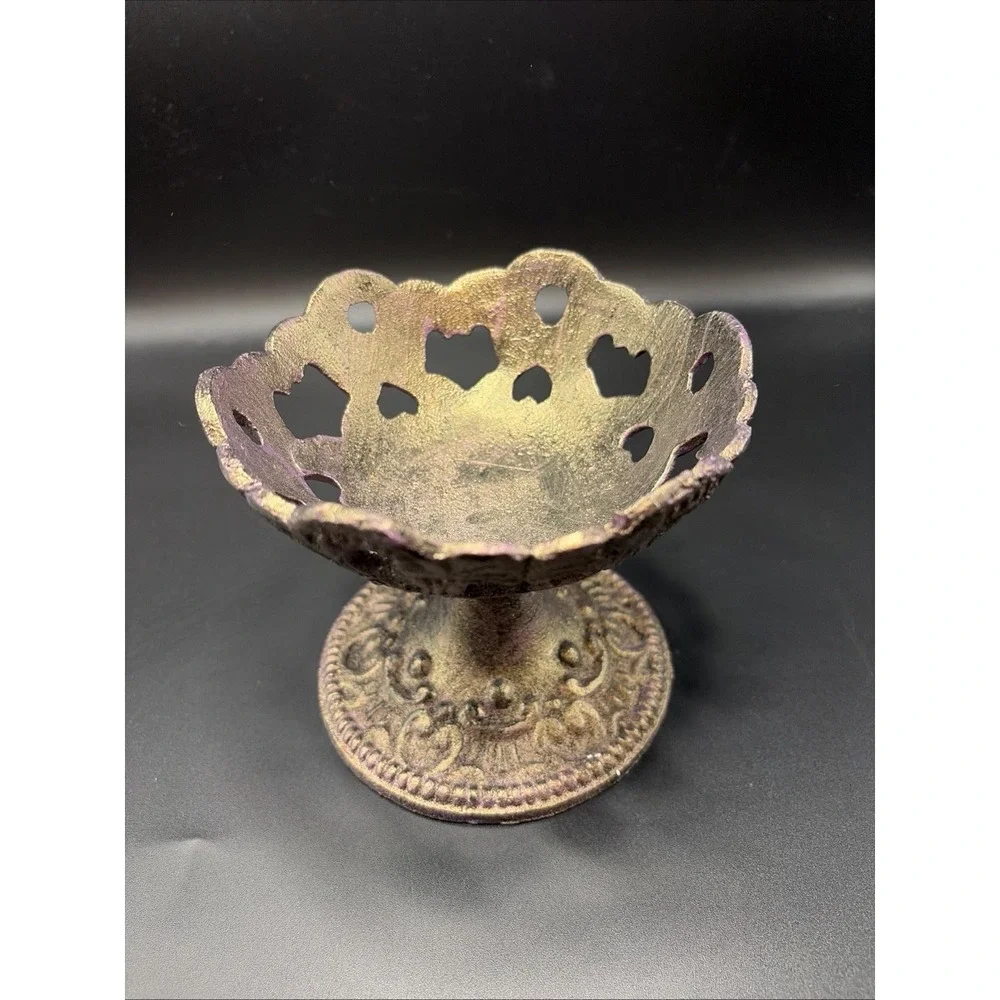 Metal Cast‎ Iron Candle Trinket holder/ Ornate Pedestal Dish Patina Finish